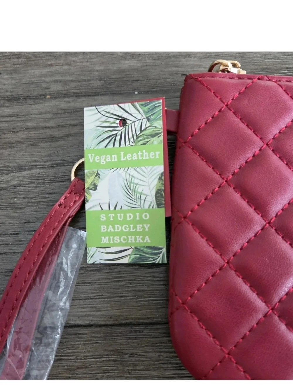 NWT Badgley Mischka (Studio) Diamond Quilted Vegan Leather Clutch Wristlet Red